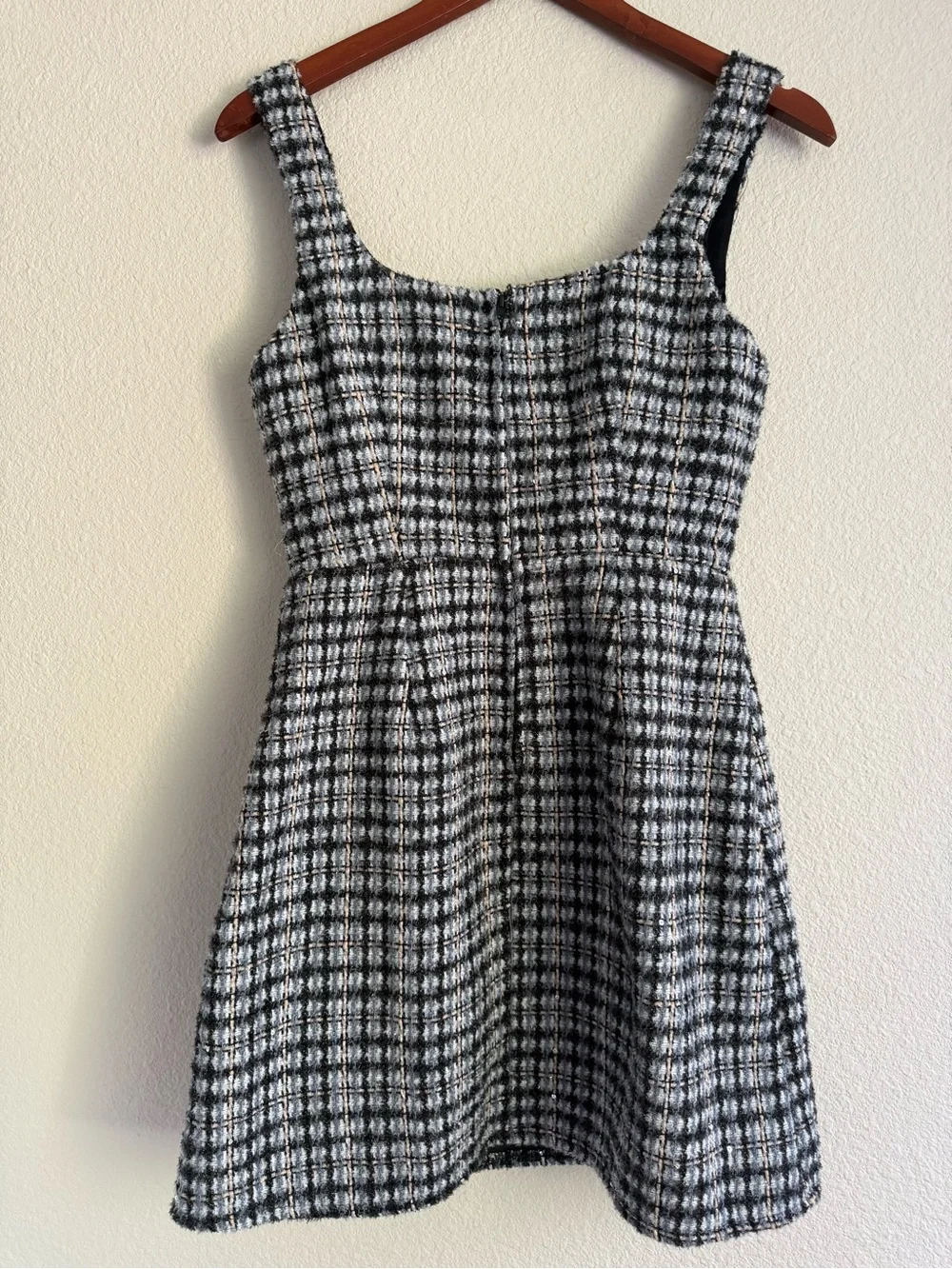 Francesca’s Mara Sleeveless Tweed Mini Dress Size S - Picture 6 of 10